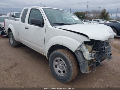 NISSAN FRONTIER 2016