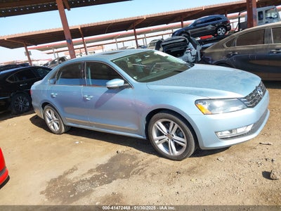 VOLKSWAGEN PASSAT 2013