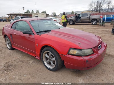 FORD MUSTANG 2000