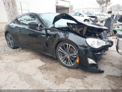 SCION FR-S 2015