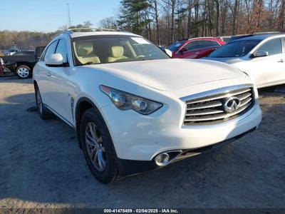 INFINITI QX70 2016