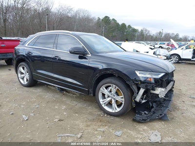 AUDI Q8 2019