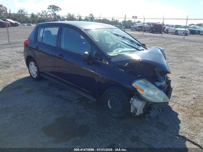 NISSAN VERSA 2011