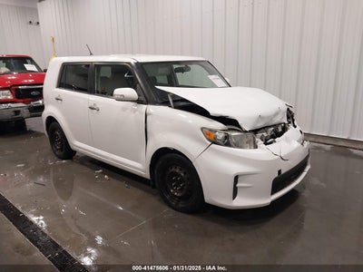 SCION XB 2012