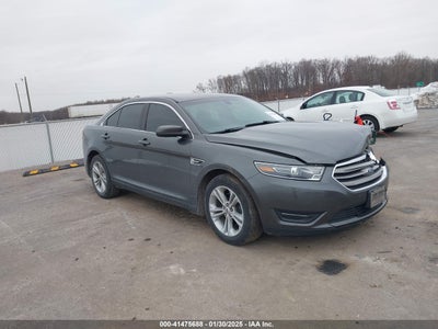 FORD TAURUS 2017