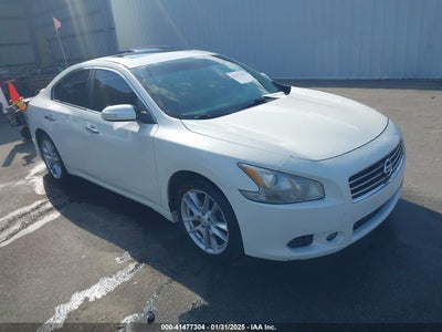 NISSAN MAXIMA 2010