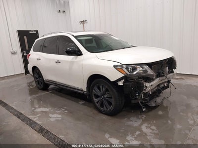 NISSAN PATHFINDER 2017