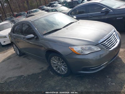 CHRYSLER 200 2012
