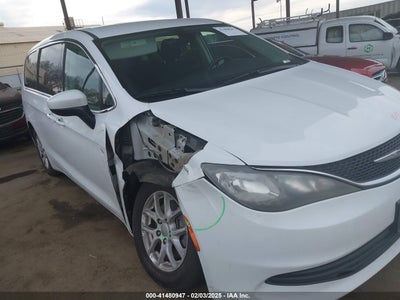 CHRYSLER PACIFICA 2017