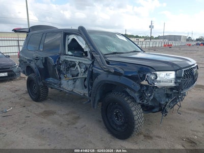 TOYOTA LAND CRUISER 2016