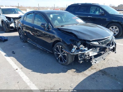 TOYOTA CAMRY 2019