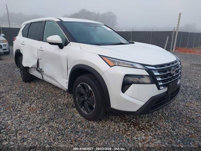 NISSAN ROGUE 2024