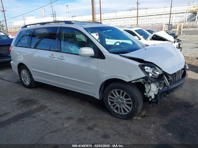 TOYOTA SIENNA 2008