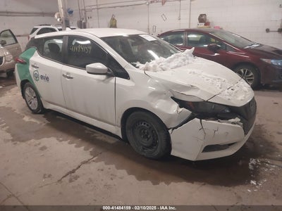NISSAN LEAF 2023