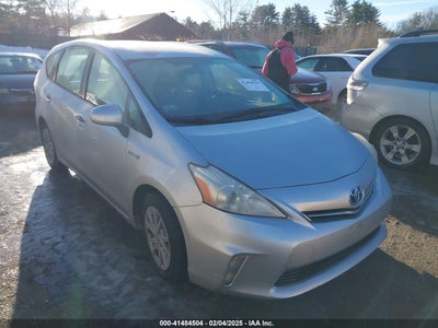TOYOTA PRIUS V 2014