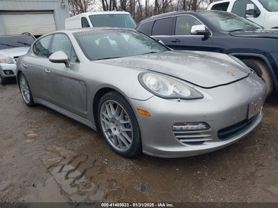PORSCHE PANAMERA 2011