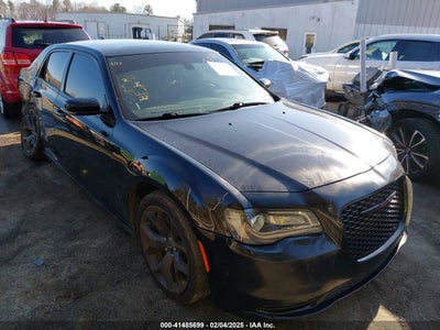 CHRYSLER 300 2022