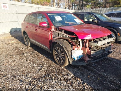 MITSUBISHI OUTLANDER 2020