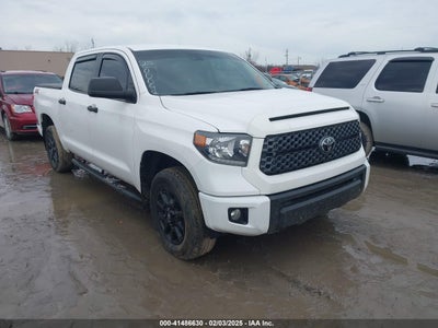 TOYOTA TUNDRA 2021