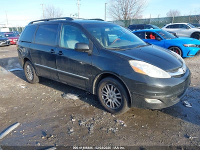 TOYOTA SIENNA 2008