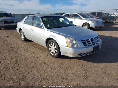CADILLAC DTS 2010