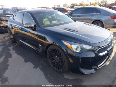 KIA STINGER 2021