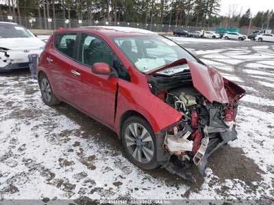 NISSAN LEAF 2013