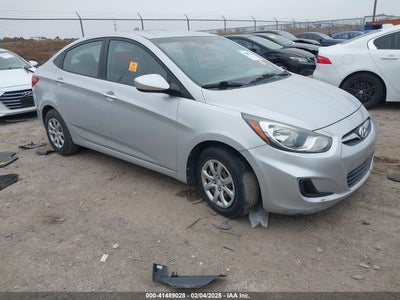 HYUNDAI ACCENT 2012
