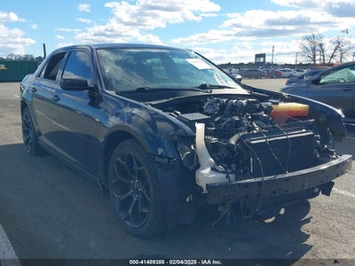 CHRYSLER 300 2019