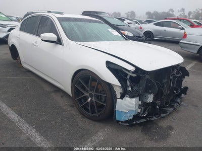 INFINITI G37 2012