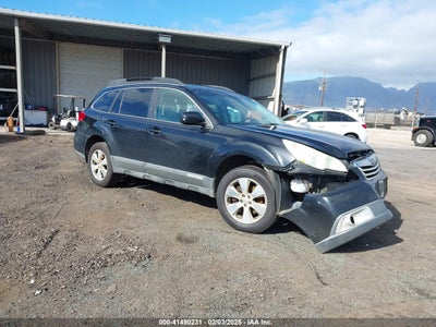 SUBARU OUTBACK 2011