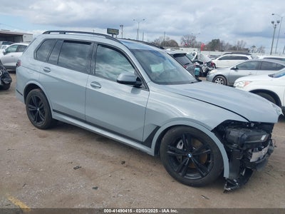 BMW X7 2025