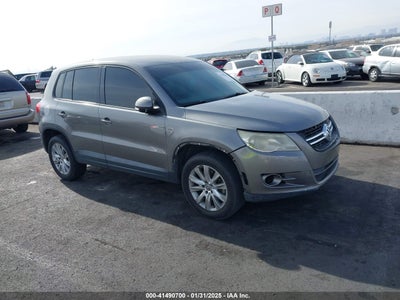 VOLKSWAGEN TIGUAN 2010