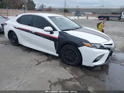 TOYOTA CAMRY 2019