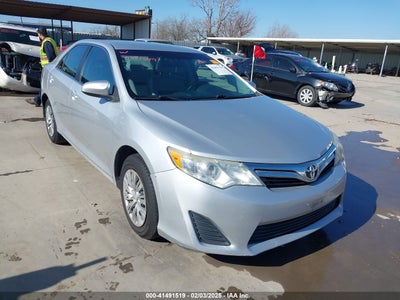TOYOTA CAMRY 2014