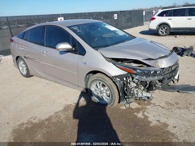 TOYOTA PRIUS PRIME 2017