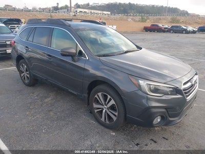 SUBARU OUTBACK 2018