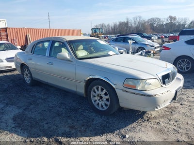 LINCOLN TOWN CAR 2006