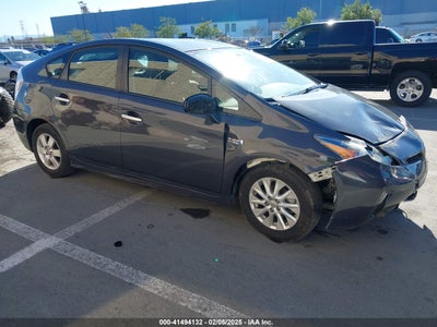 TOYOTA PRIUS PLUG-IN 2014