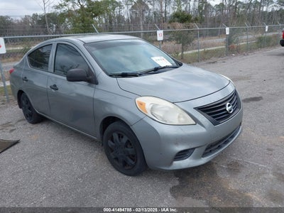 NISSAN VERSA 2013