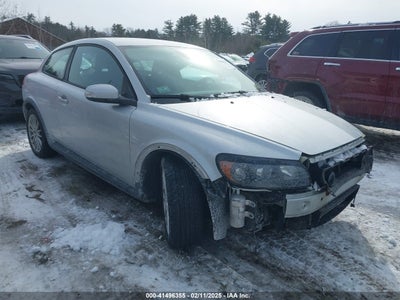 VOLVO C30 2010