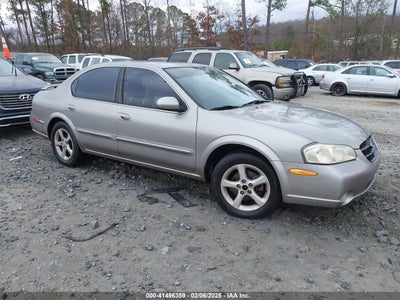 NISSAN MAXIMA 2000