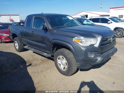 TOYOTA TACOMA 2017