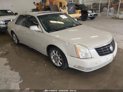 CADILLAC DTS 2011