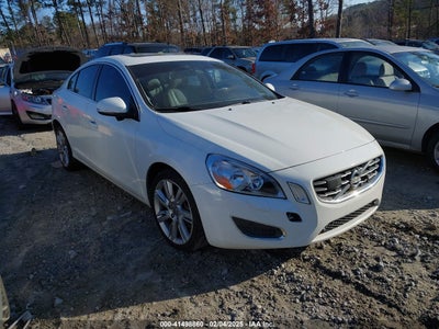 VOLVO S60 2011
