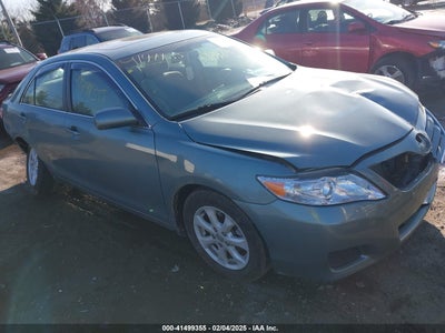 TOYOTA CAMRY 2010