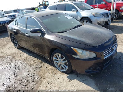 NISSAN MAXIMA 2011