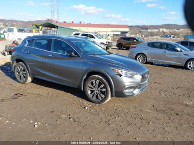 INFINITI QX30 2017