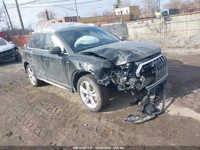 AUDI Q3 2021