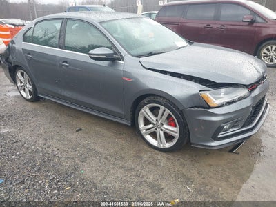 VOLKSWAGEN JETTA 2017